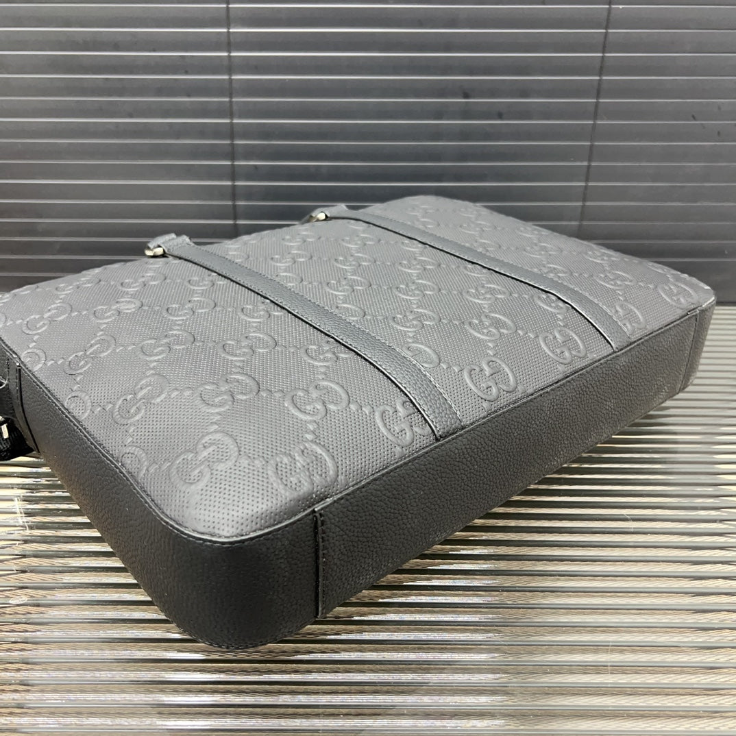 GG new arrival briefcase laptop bag 003 size: 38*28 cm