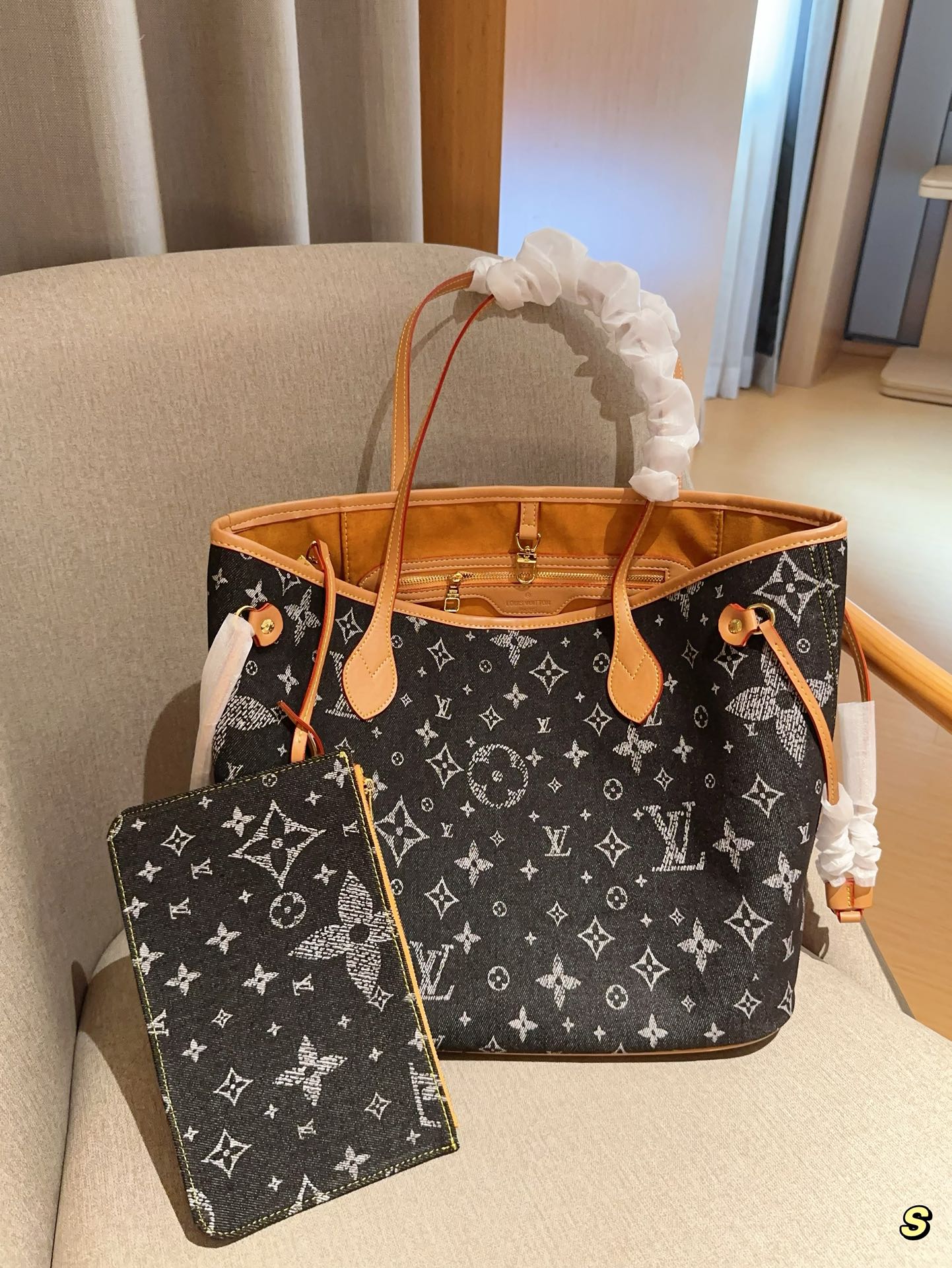 Louis new arrival neverfull bag size；32cm