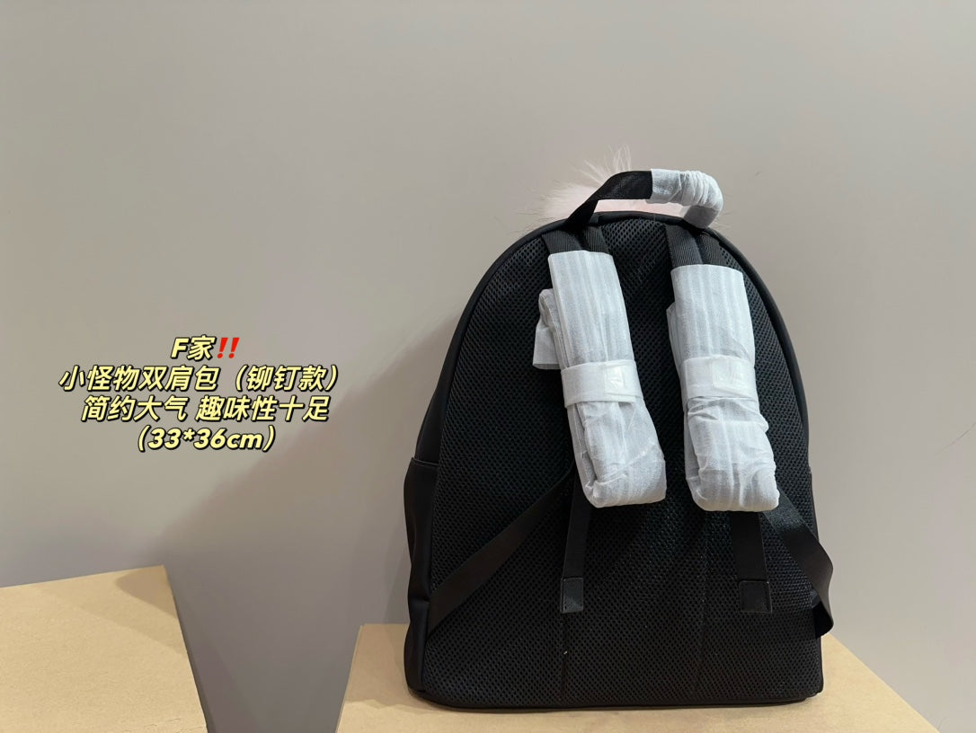 Fen new arrival backpack bag size: 33.36 cm