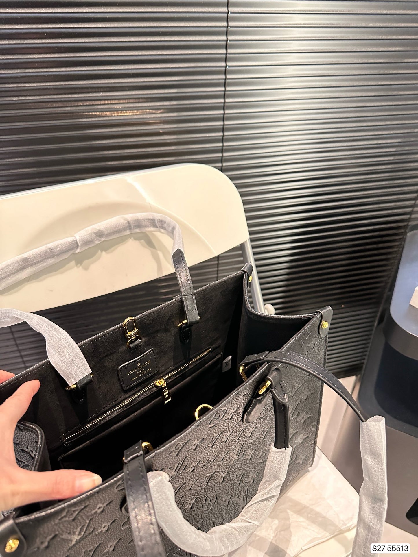 Louis new arrival onthego tote bag size:34 * 27 cm