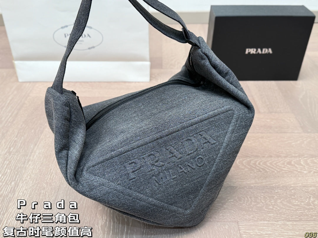 Pra new arrival denim crossbody bag size:50 * 29 cm