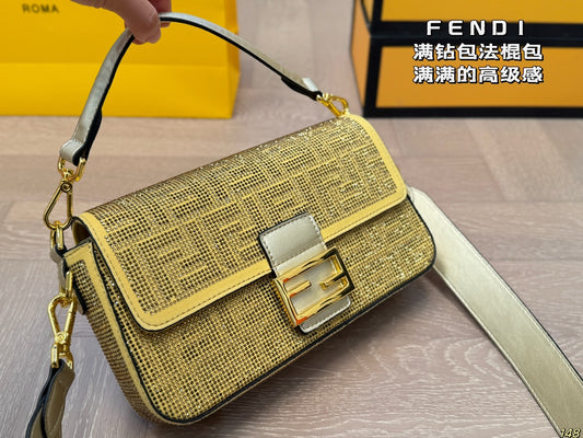 Fen new arrival Baguette Chain bag size；26*15 cm