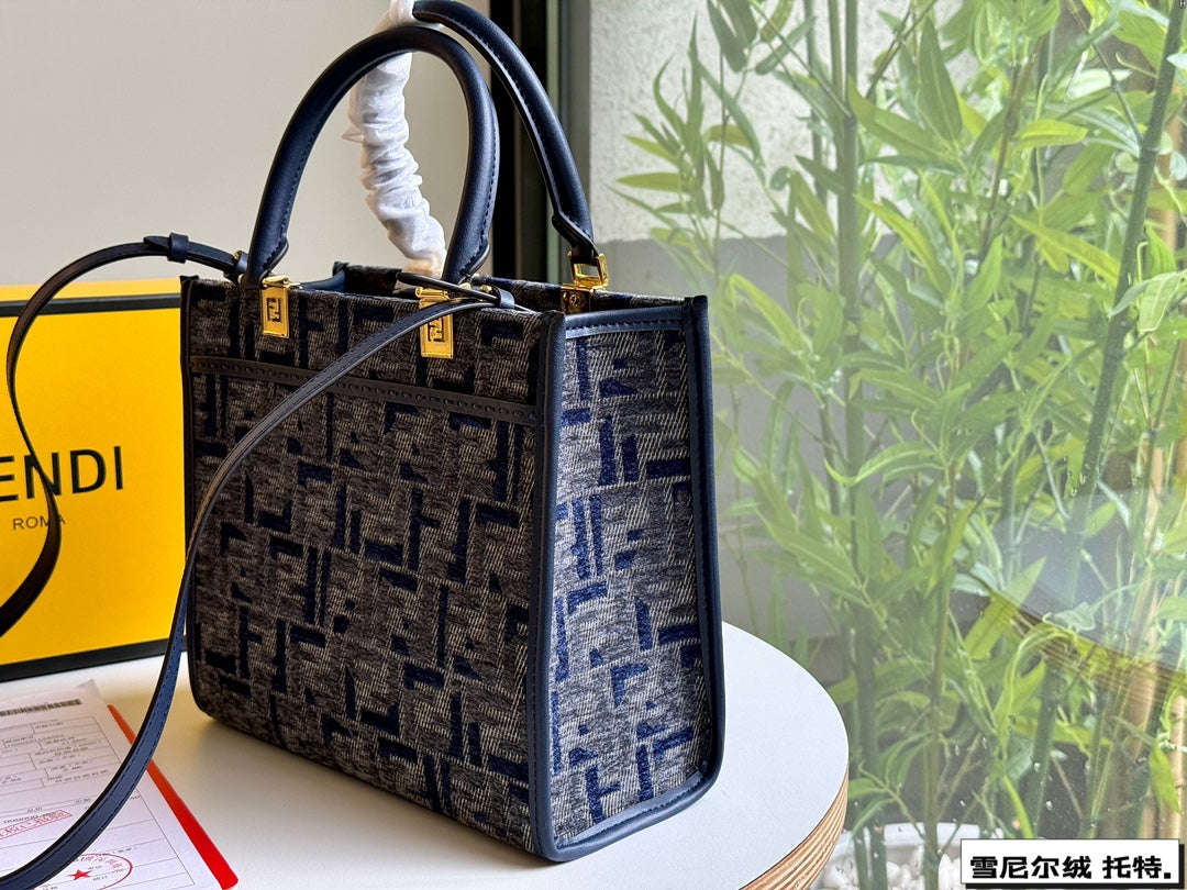 Fen new arrival tote bag 03 size: 25 cm