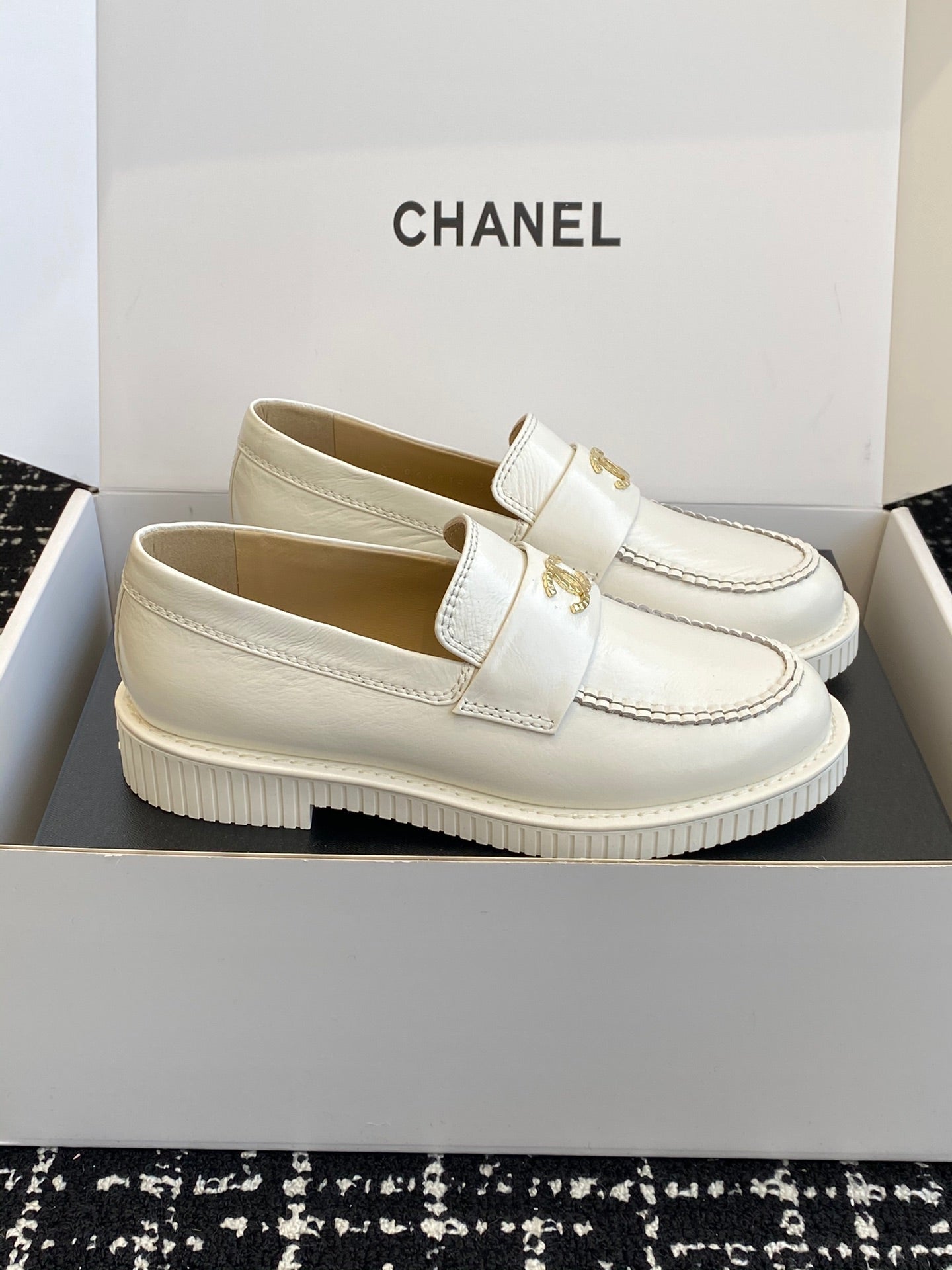 Cc new arrival 24ss women Loafers shoes