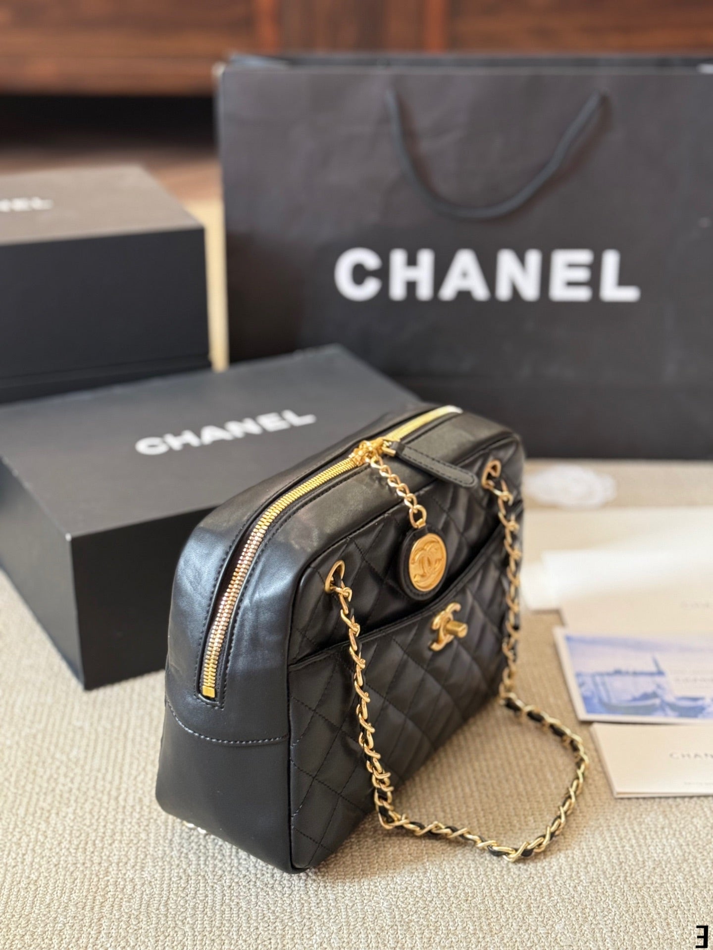 Cc new arrival 24K camera bag size: 25*17 cm