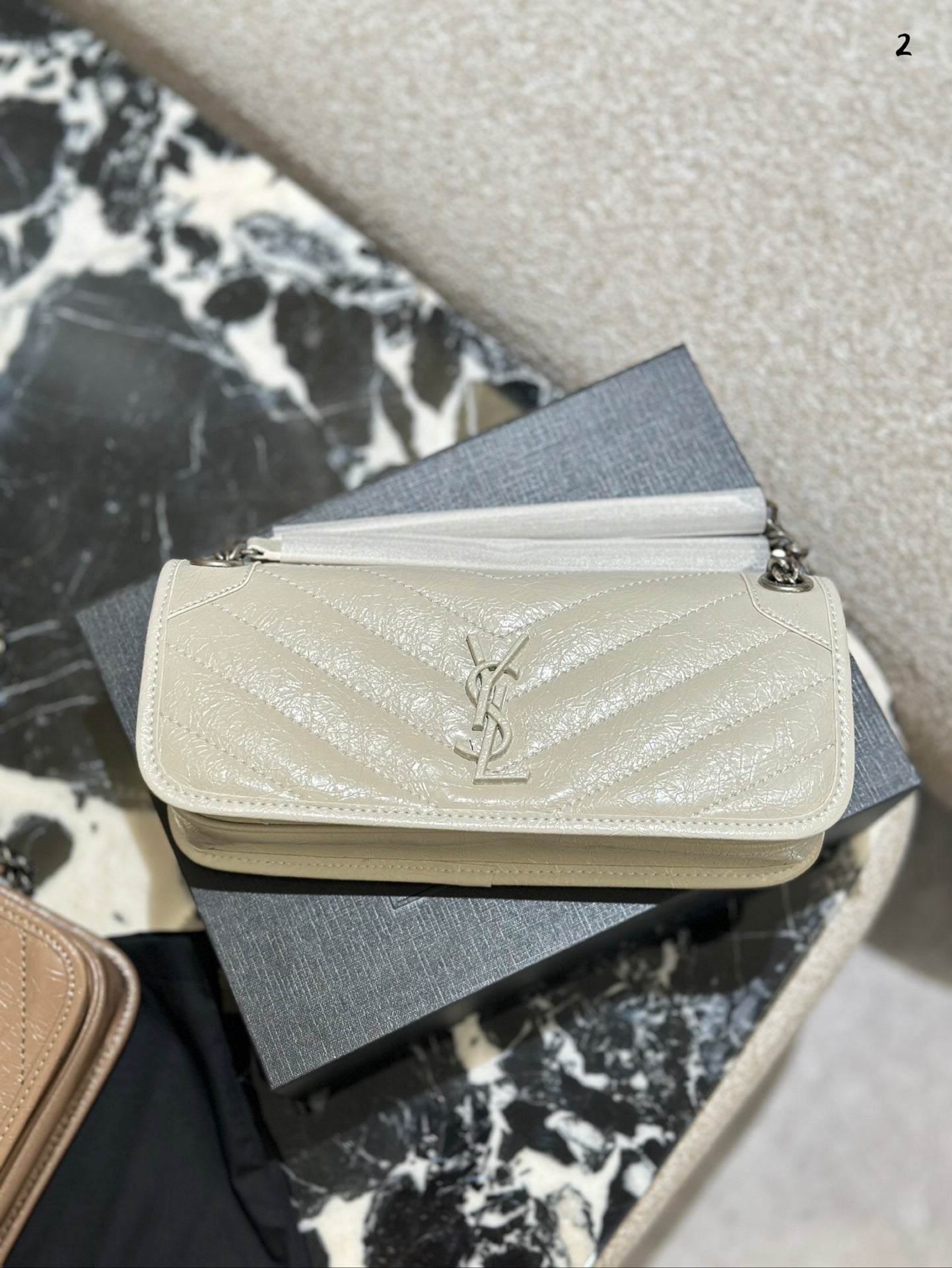 Y new arrival bag size:26*14 cn