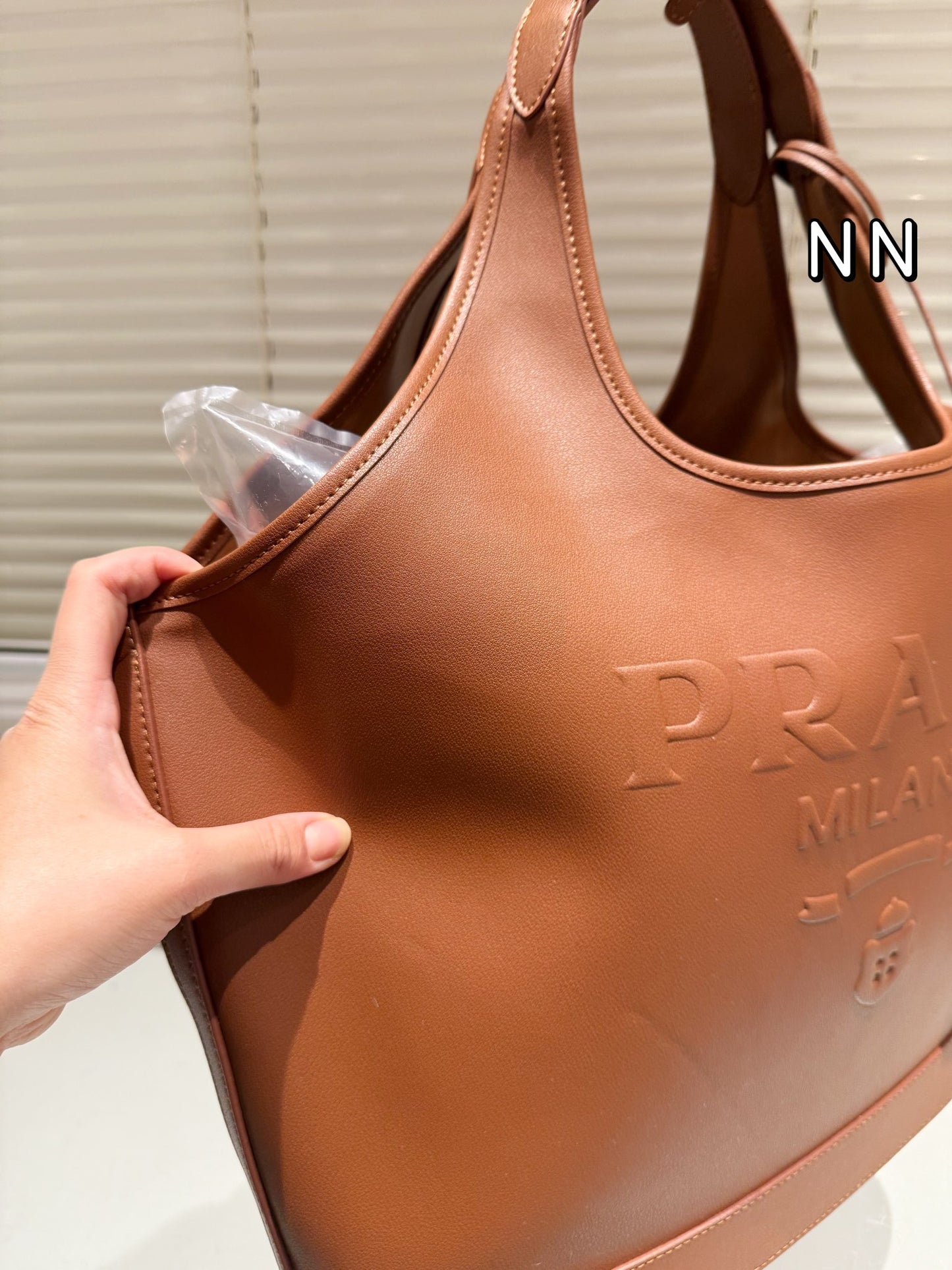 Pra new arrival tote bag size:28*22 cm