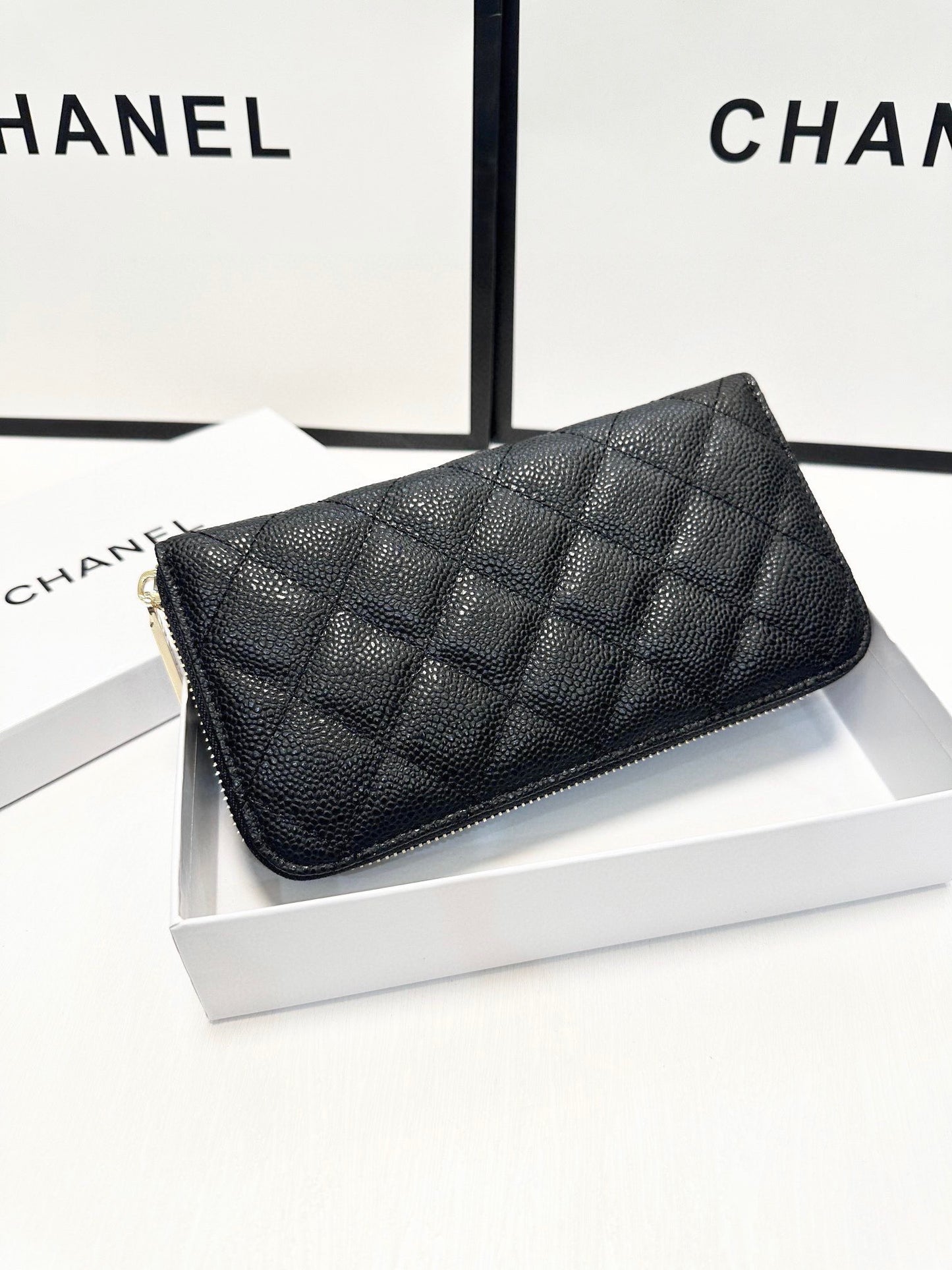 cc new arrival caviar wallet size: 19*10 cm