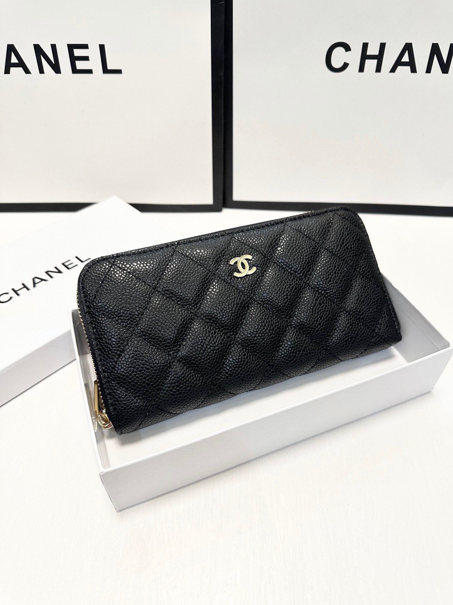 cc new arrival caviar wallet size: 19*10 cm