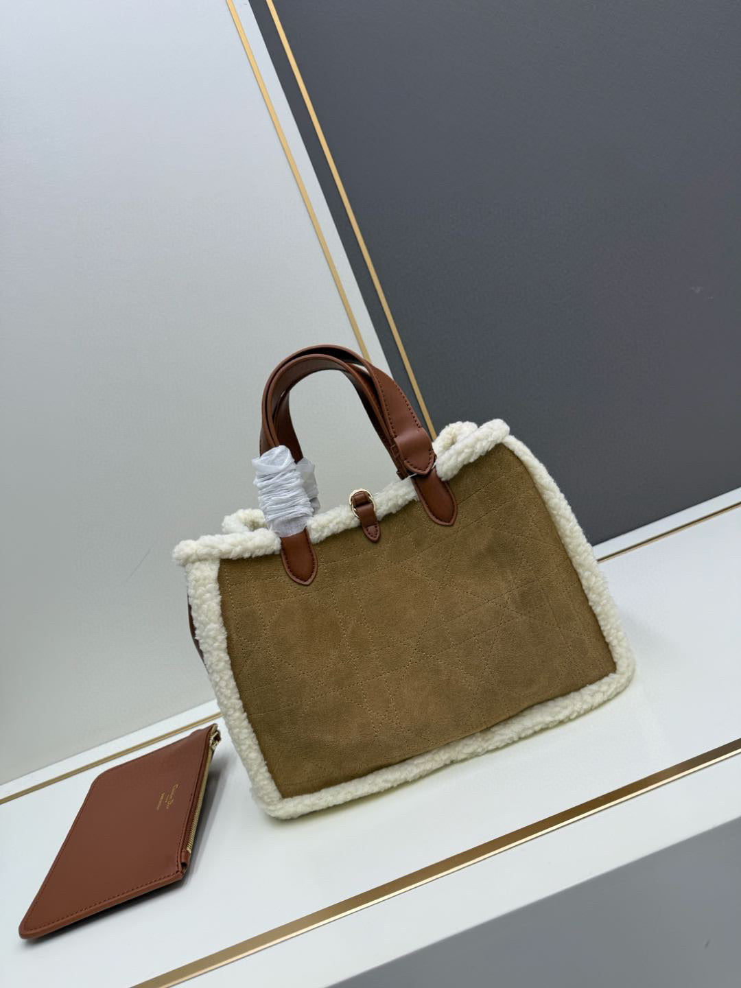 D new arrival groove bag size:29*19*21cm