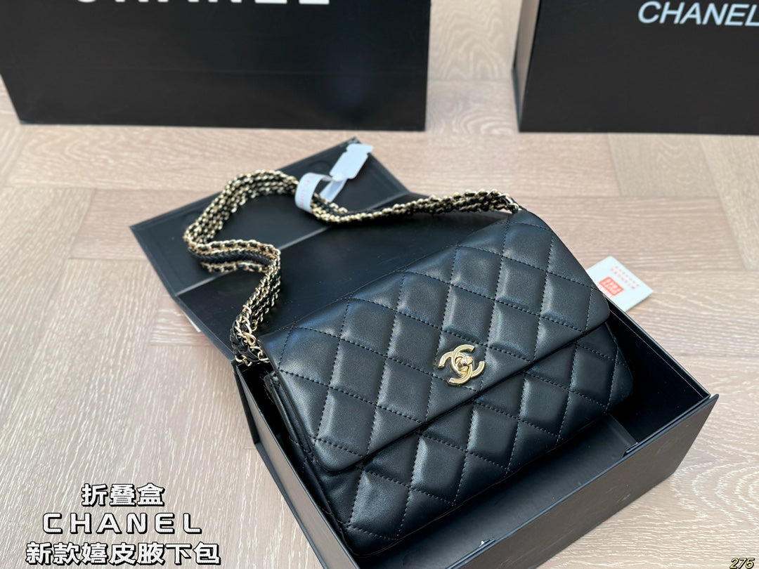 Cc 2025 new arrival chain bag size:22 * 15 cm
