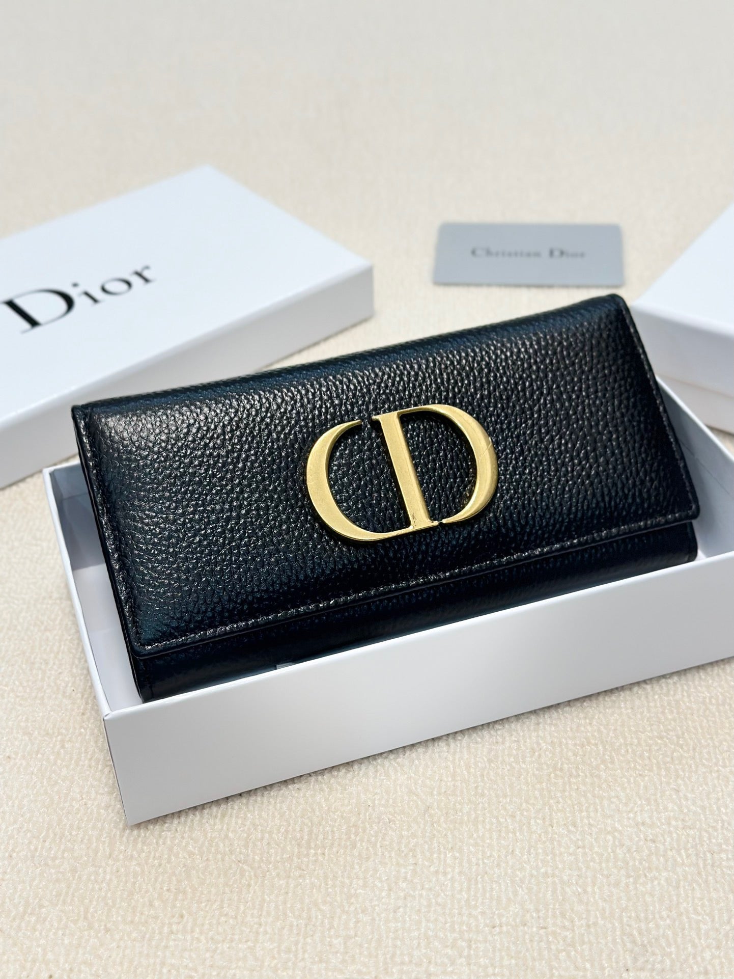 D new arrival women wallet size : 19*10 cm