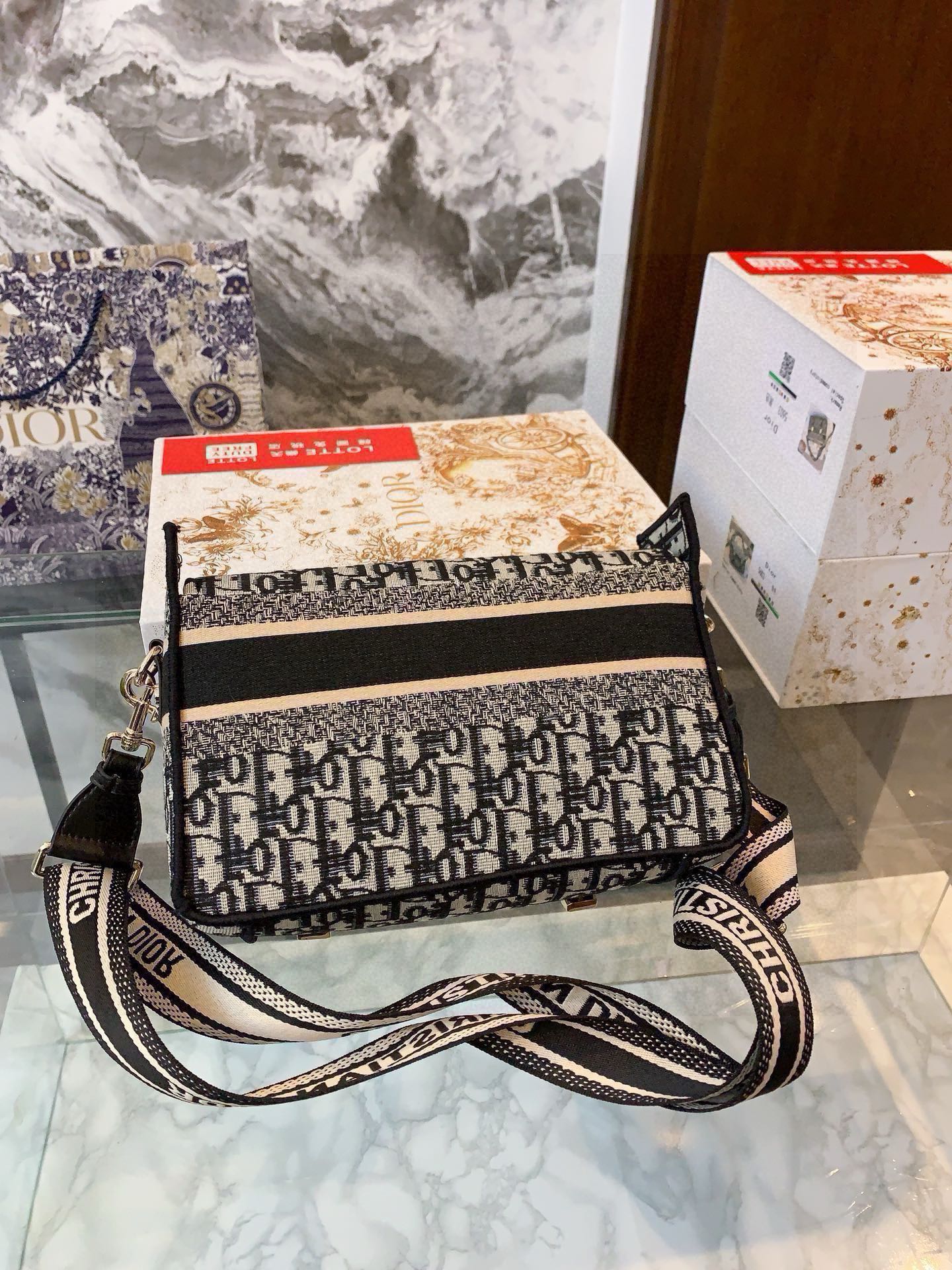 D new arrival Camp mini bag size: 23*15*8cm