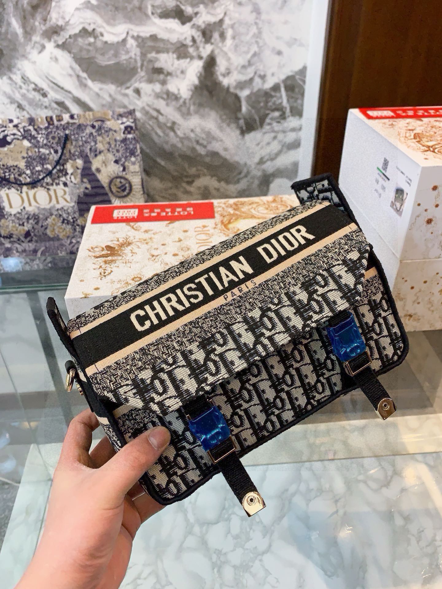 D new arrival Camp mini bag size: 23*15*8cm