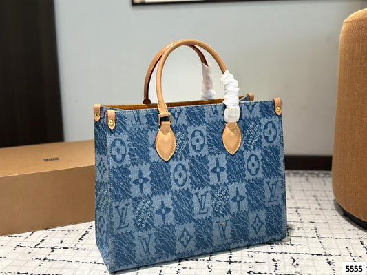 Louis new arrival Onthego denim tote bag size: 35*28*14 cm
