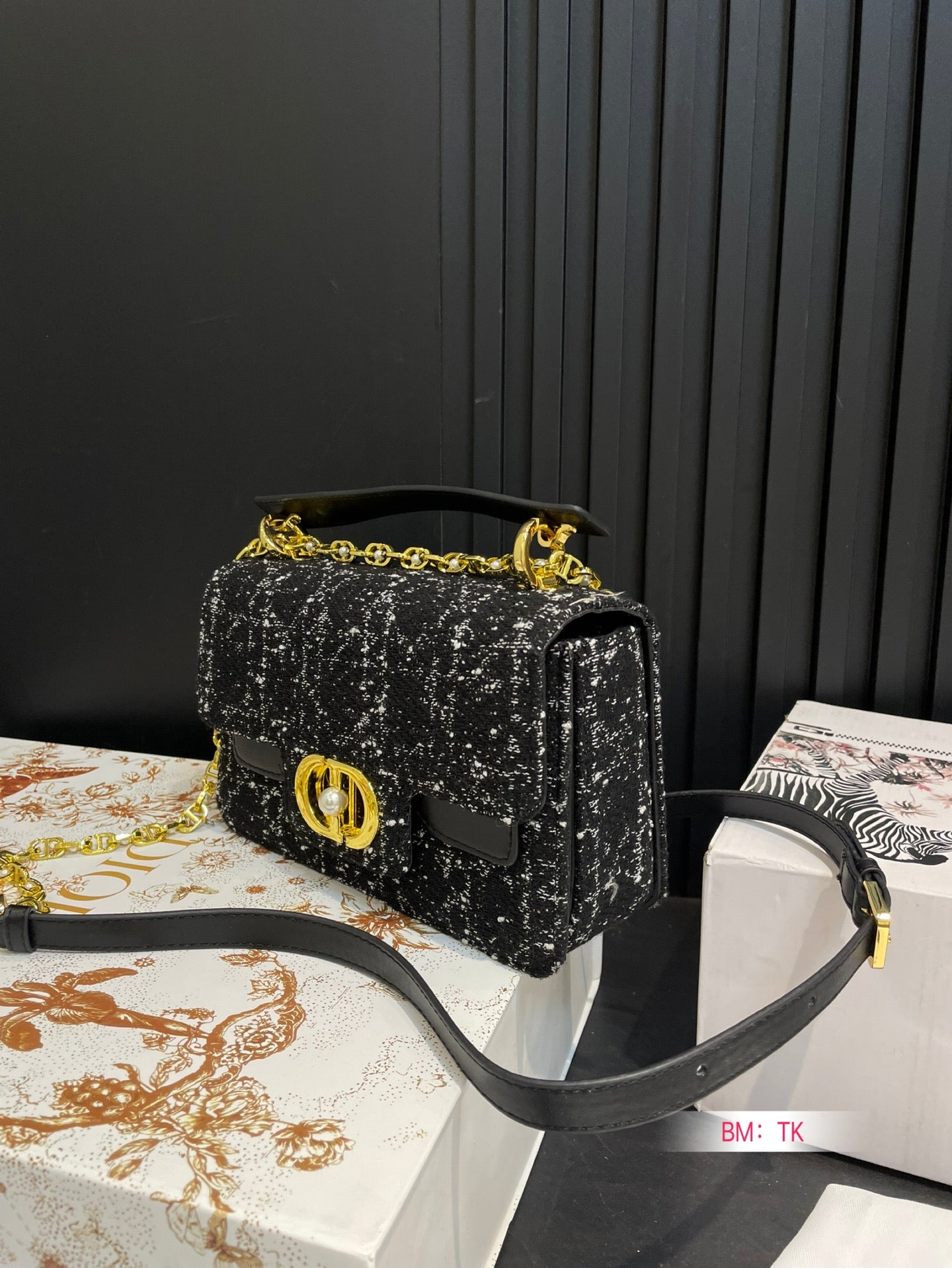 D new arrival Jolie Cannage bag size:22*14cm