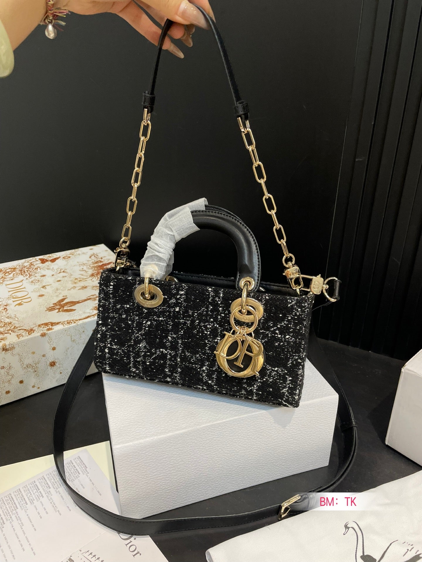 Lady D-joy new arrival bag size: 22*5*12cm