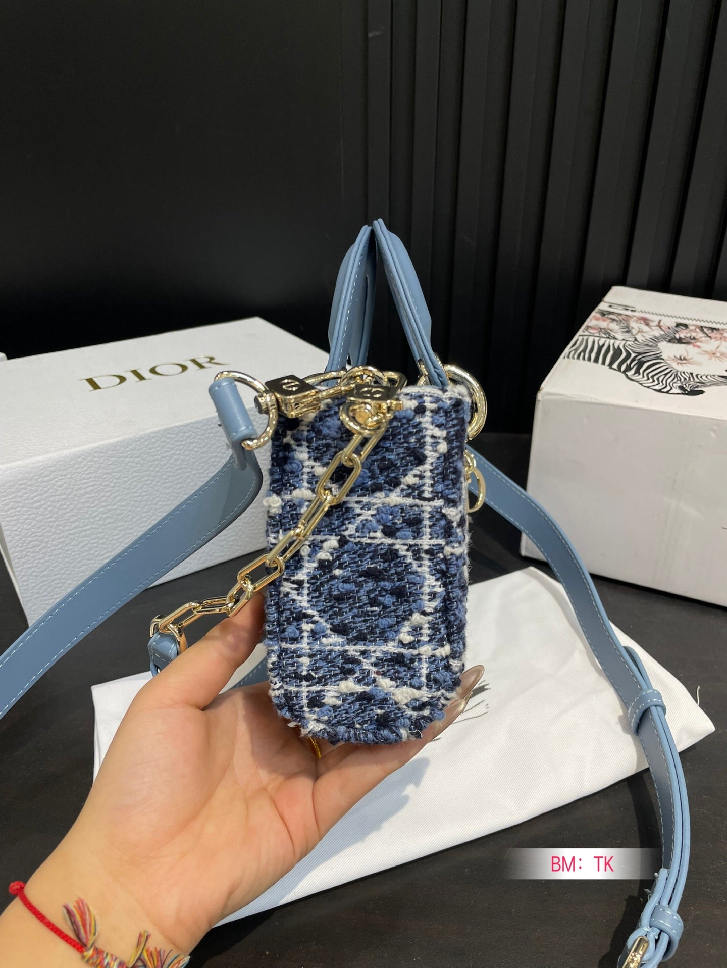 Lady D-joy new arrival bag size: 22*5*12cm