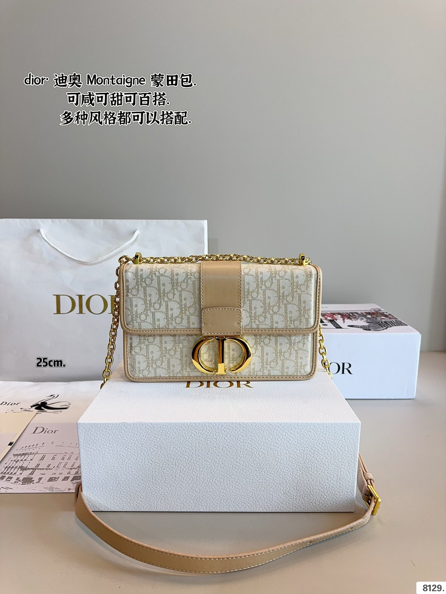 D new arrival Montaigne bag size: 25/21cm