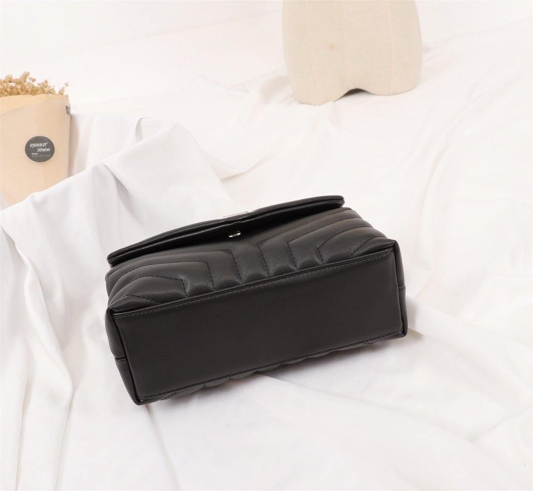 Y Loulou Medium In Matelasse Y Leather