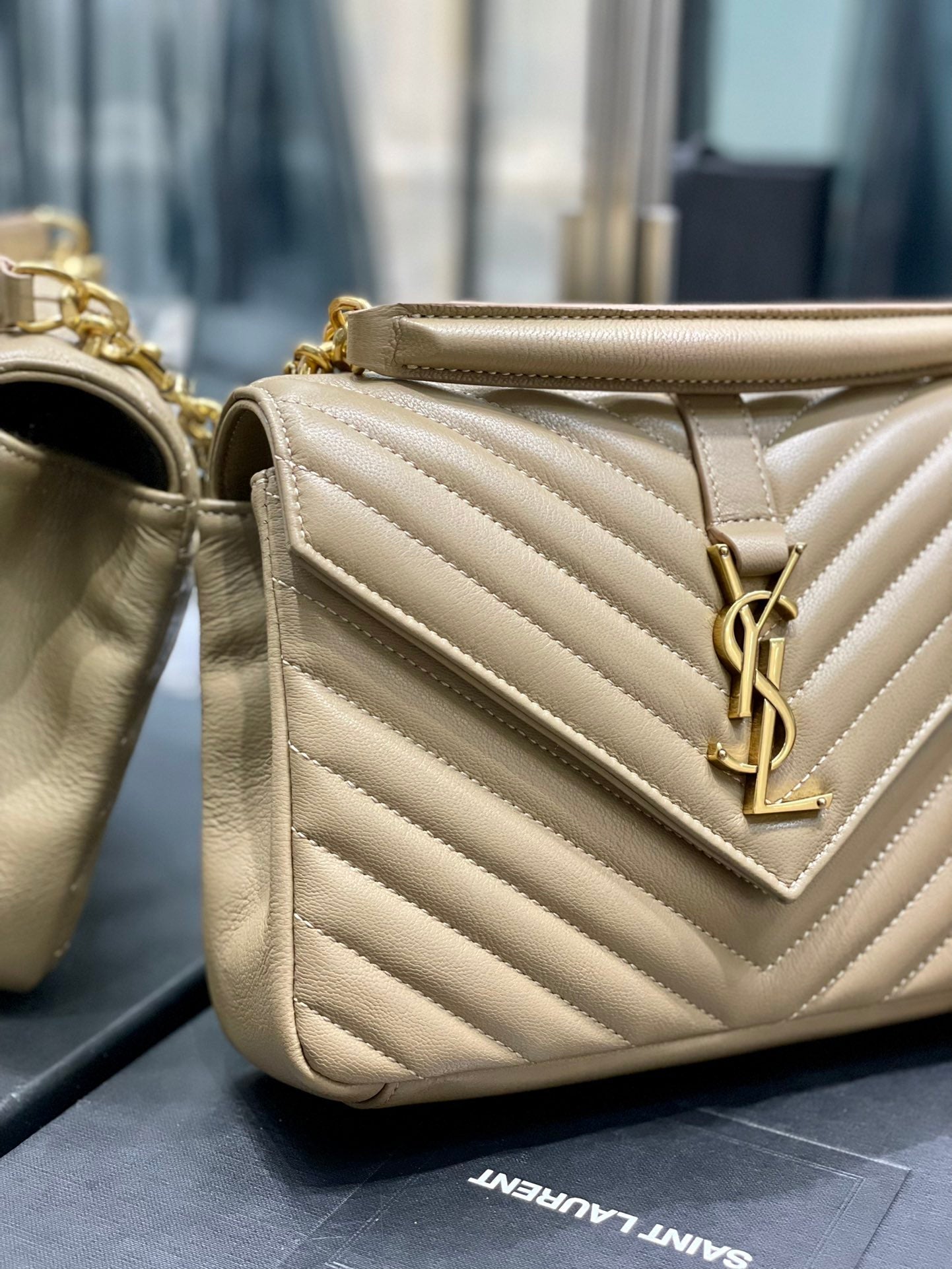 Y College Medium Quilted leather Bag