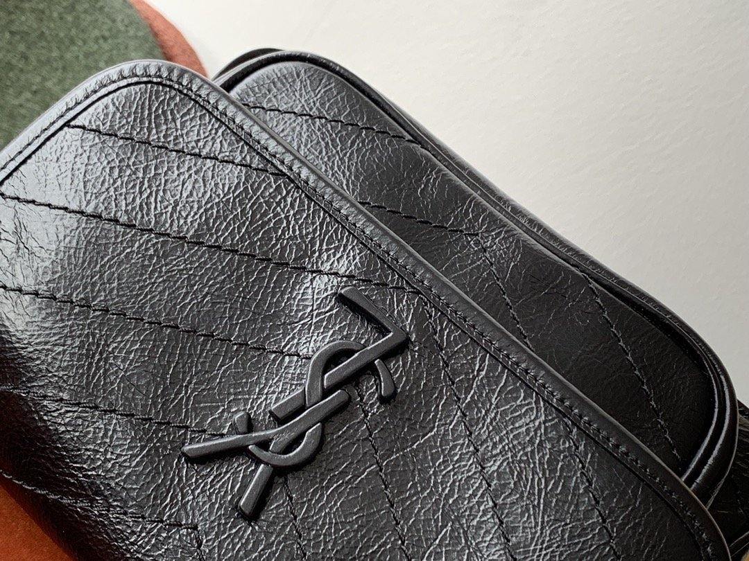 Y Niki Medium Vintage Leather Bag