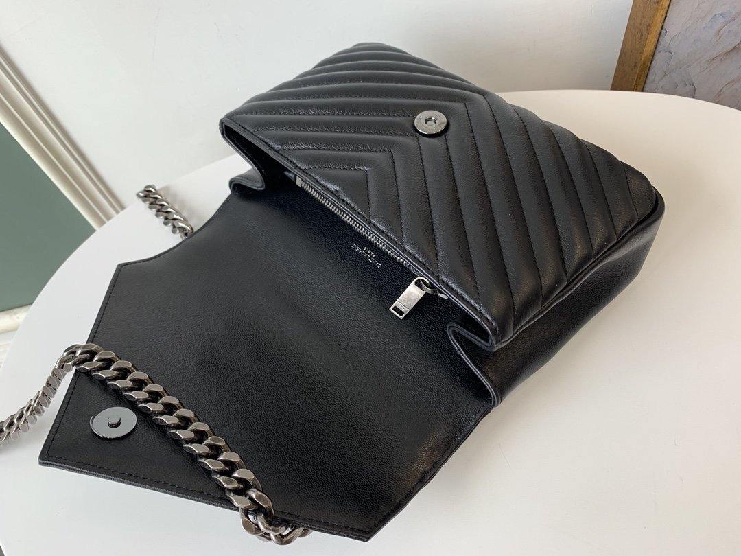 Y College Medium Quilted leather Bag