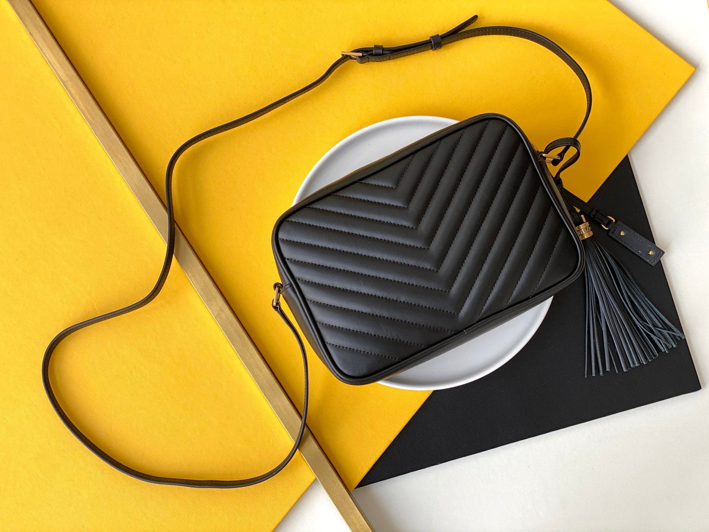 Y Lou Camera Bag In Quilted Leather