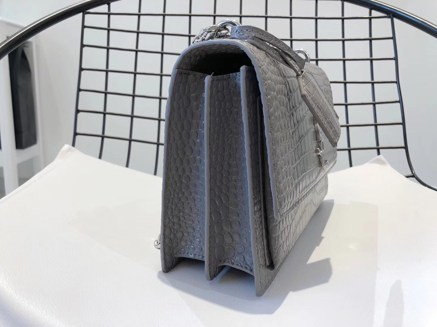 Y Medium Sunset In Crocodile Embossed Shiny Leather Bag