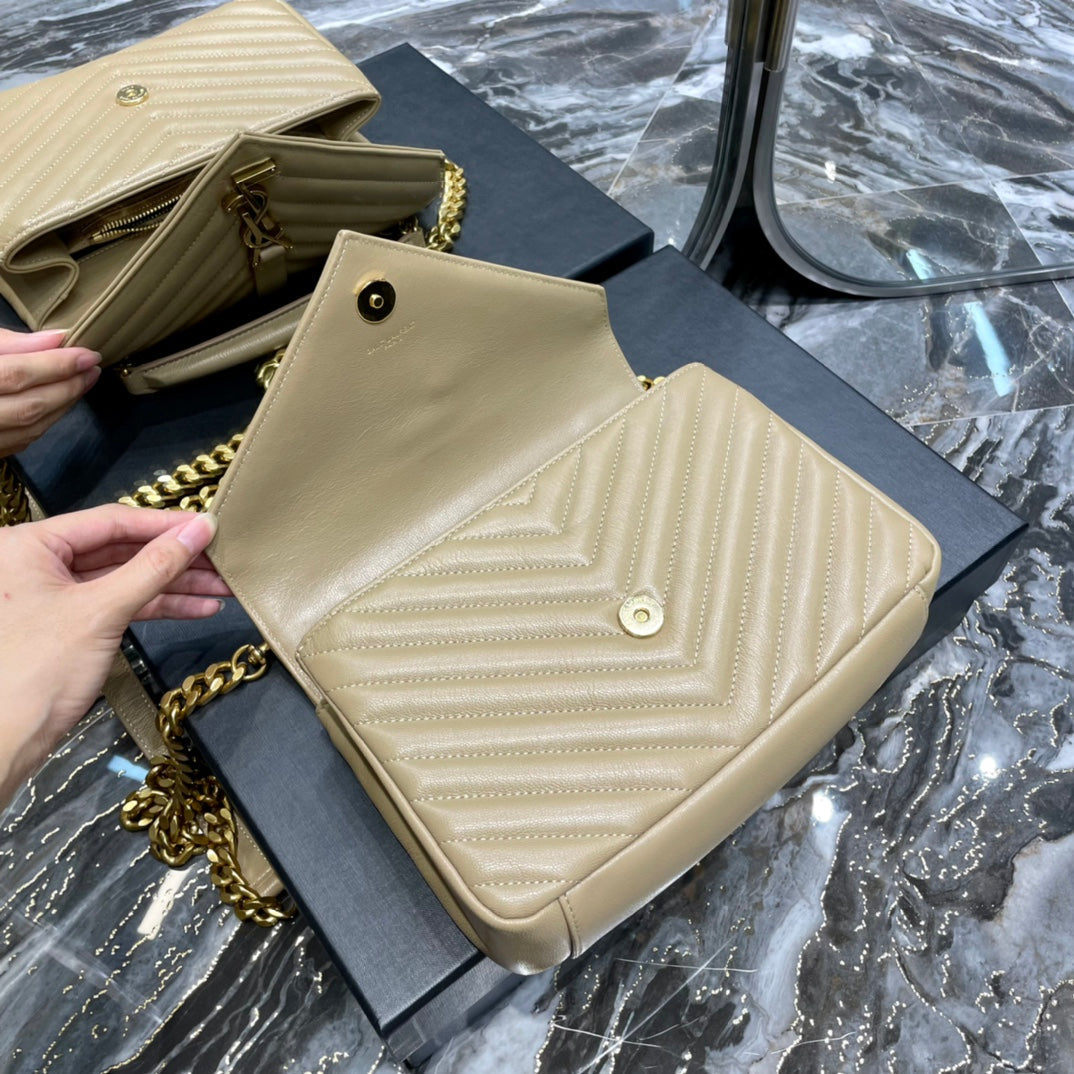 Y College Medium Quilted leather Bag