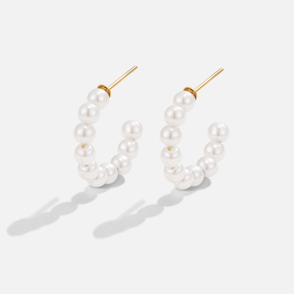 Naila Pearl Hoop Earrings