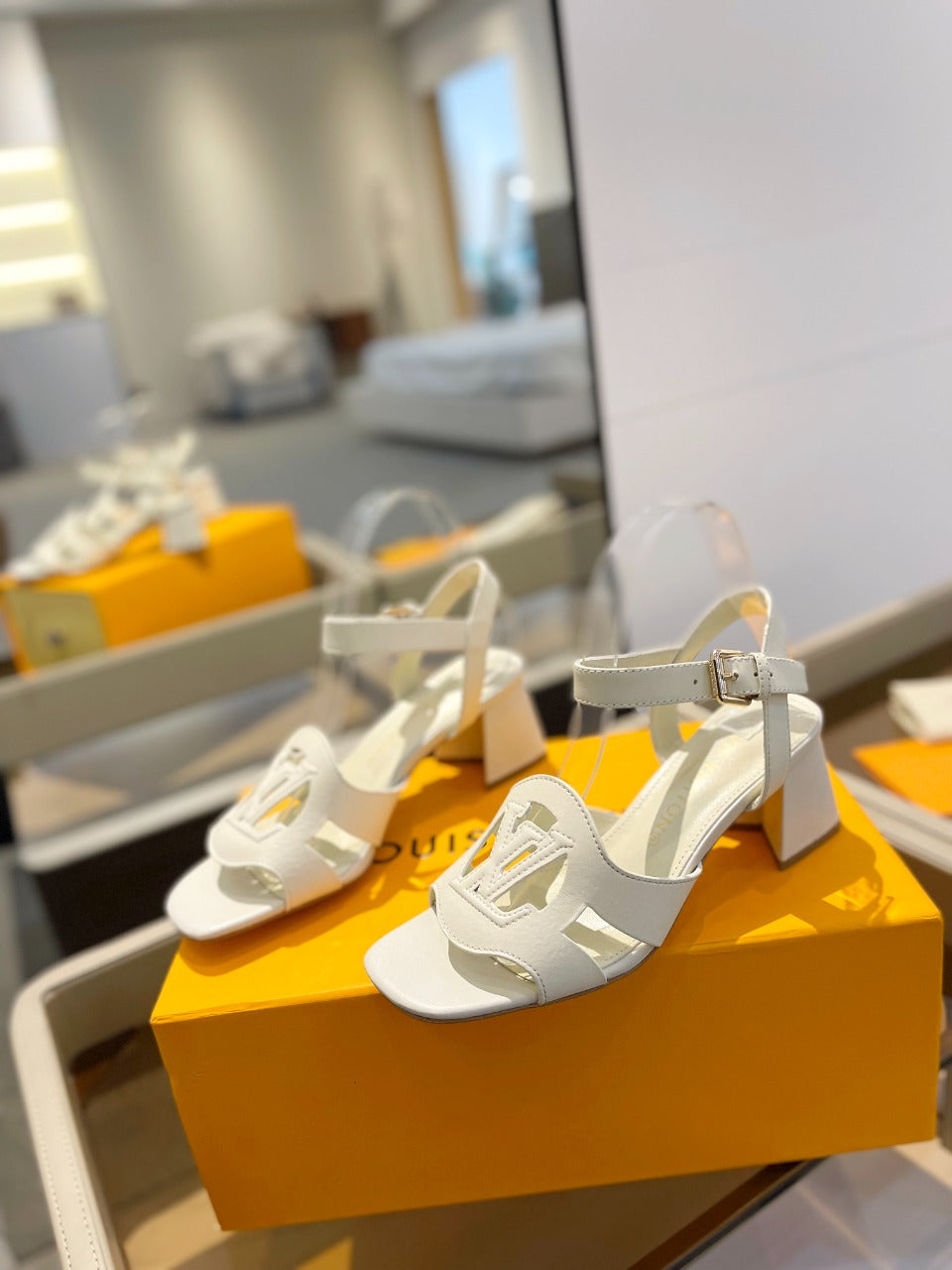 Louis new arrival women summer shoes