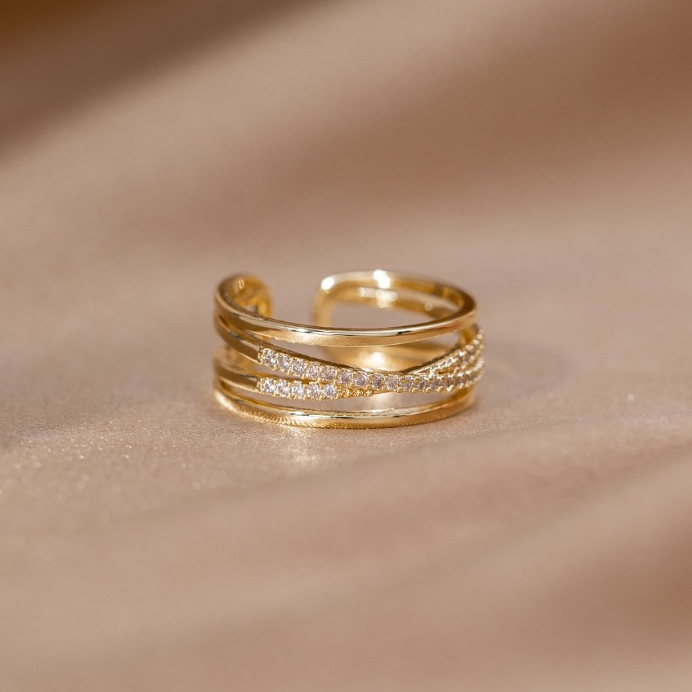 14K Gold Pia Crystal Ring