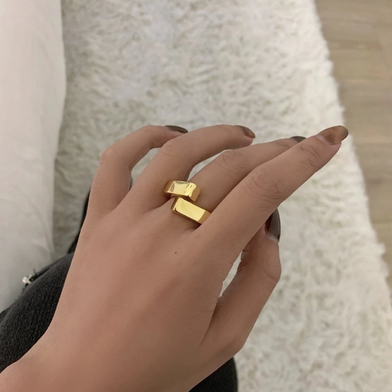 Aria Geometric Gold Statement Ring