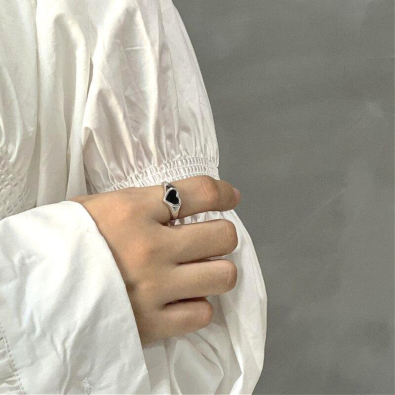 Bague en argent sterling coeur noir