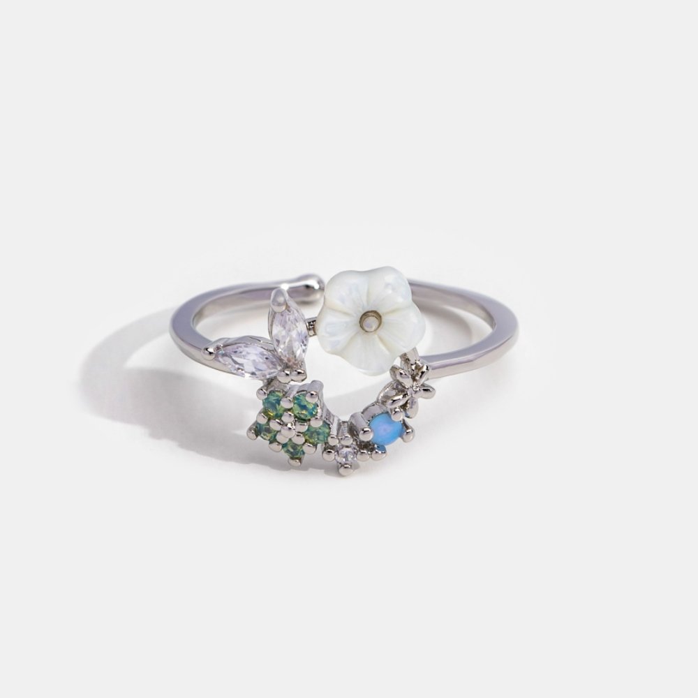 Blooming Silver Flower Ring