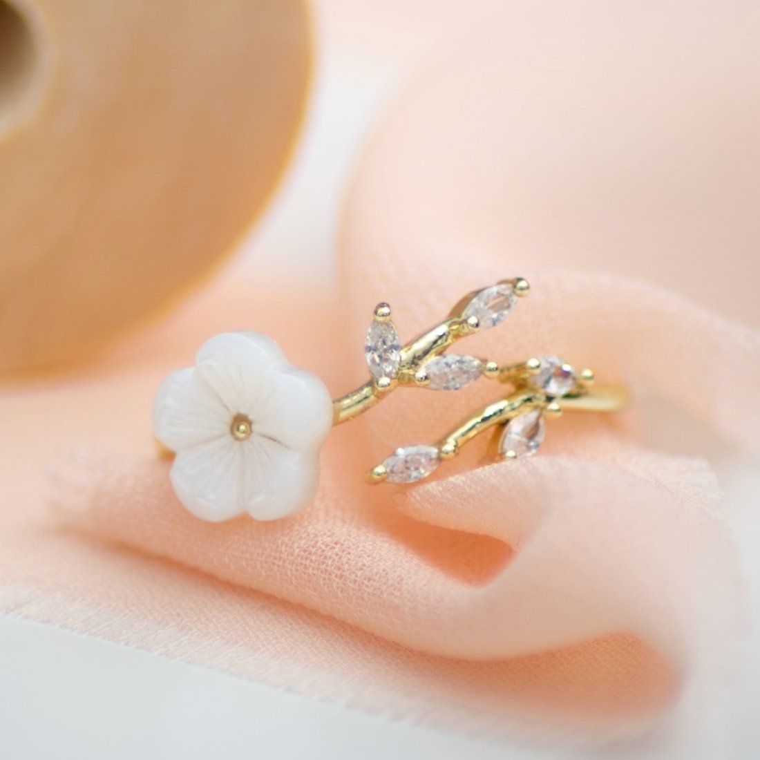 Crystal White Blossom Rings