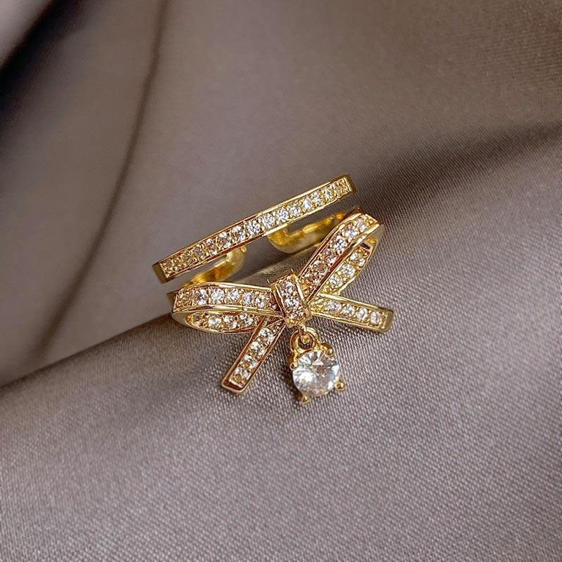 Bague nœud en cristal 'Good Tidings'