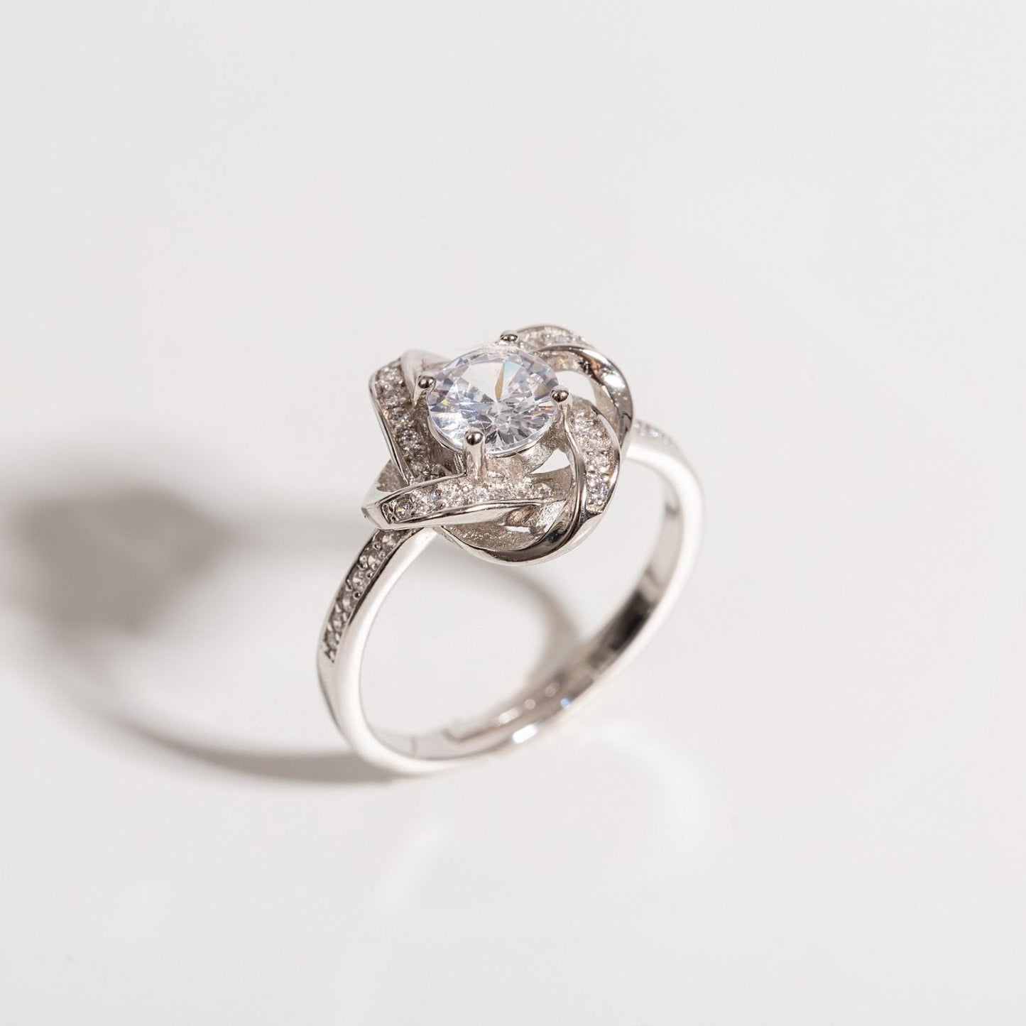 Bague en argent sterling 'Knotted Love'