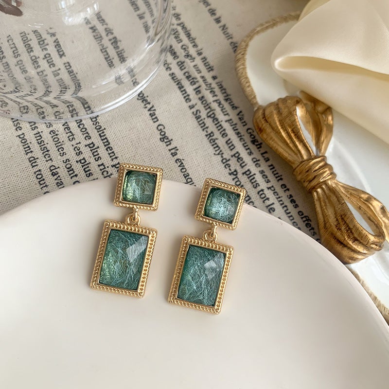Vintage Emerald Green Drop Earrings